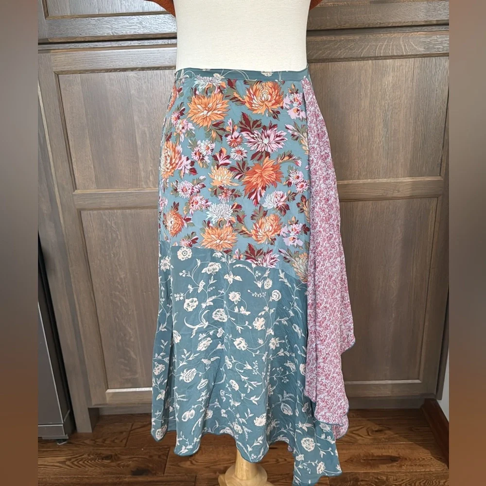 ODILLE 💯% Silk Skirt - Picture 6 of 11